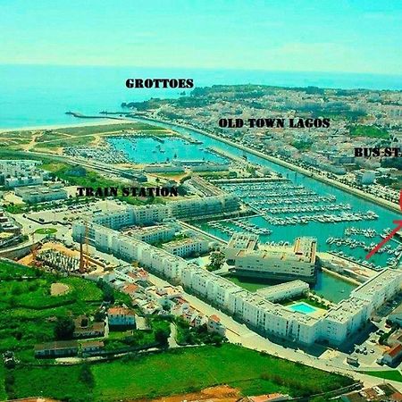Central Lagos Apt With Marina Views Near Beaches 外观 照片